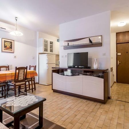 Apartment Kossi Split Buitenkant foto