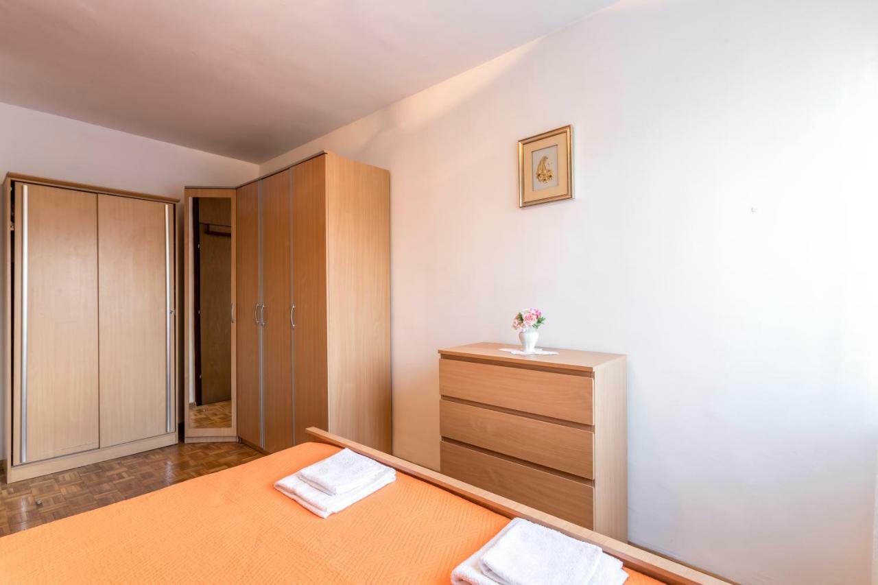 Apartment Kossi Split Buitenkant foto