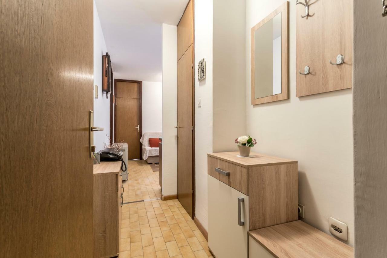 Apartment Kossi Split Buitenkant foto